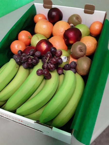 15 piece custom fruit box.